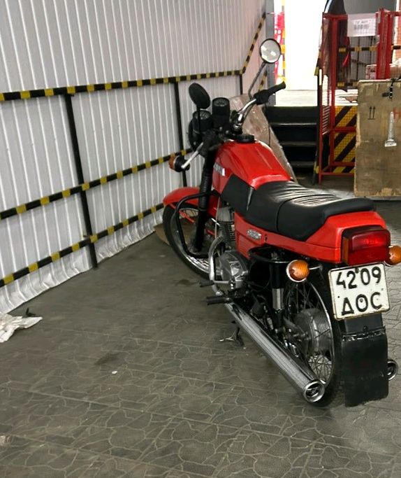 Продается Jawa  с коляской. Киев