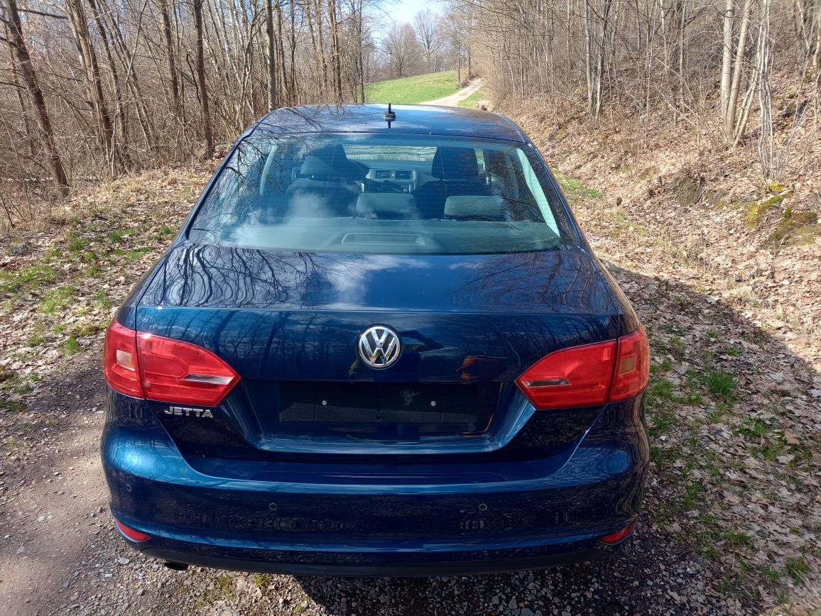 Volkswagen Jetta 1.2 niski przebieg climatronik serwis