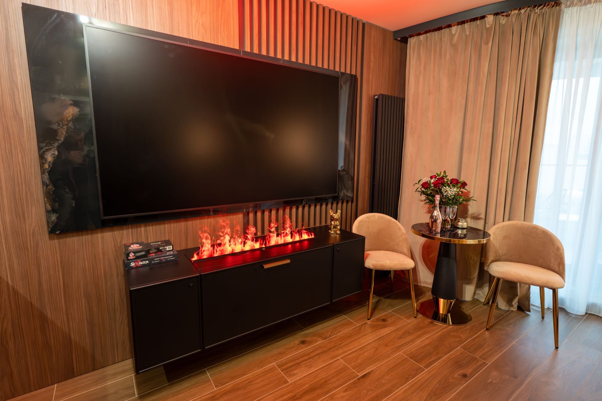 Apartment z Jacuzzi, Wiślane Tarasy, Kraków, na doby i godziny