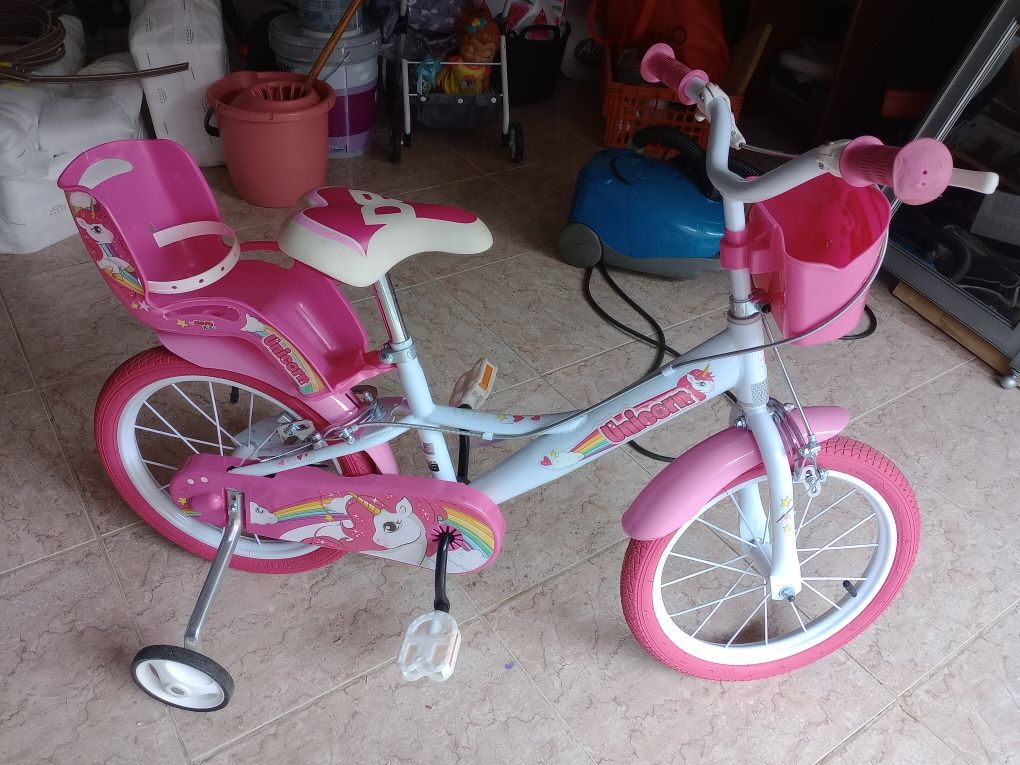 Bicicleta menina