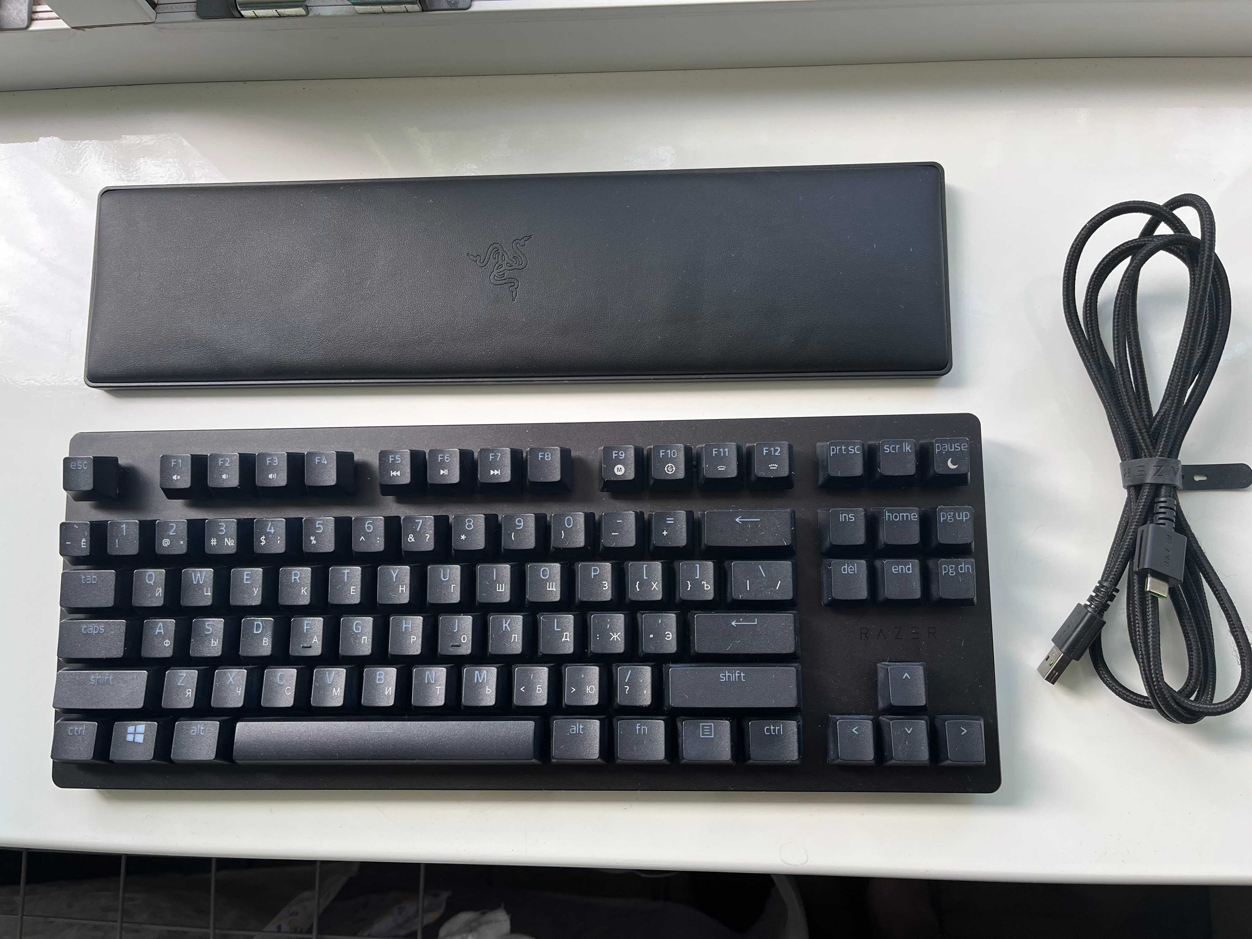 Razer Huntsman V2 Tenkeyless Red Optical Switch
