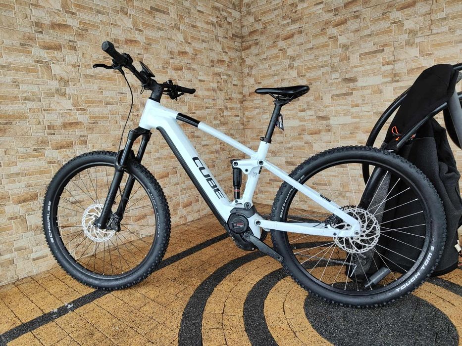 Rower elektryczny Full Cube stereo Pro 750 Bosch Cx smart