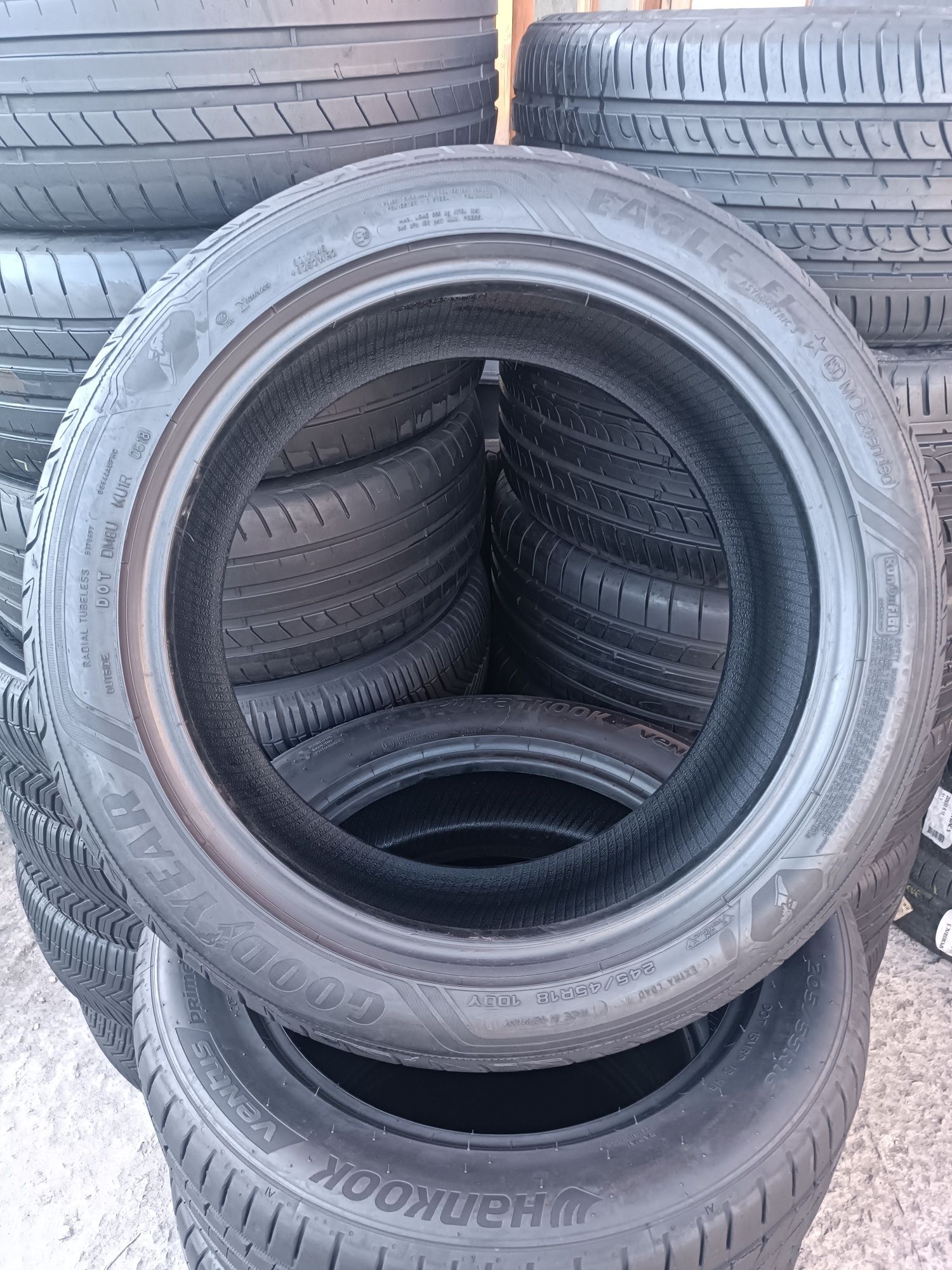 245 45 r18 goodyear eagle f1 RSC