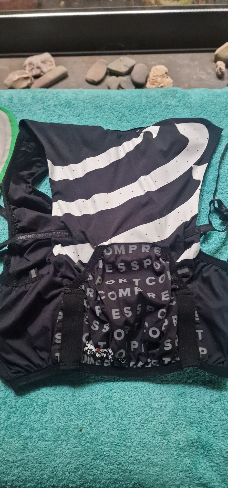 Colete compressport trail.S.
