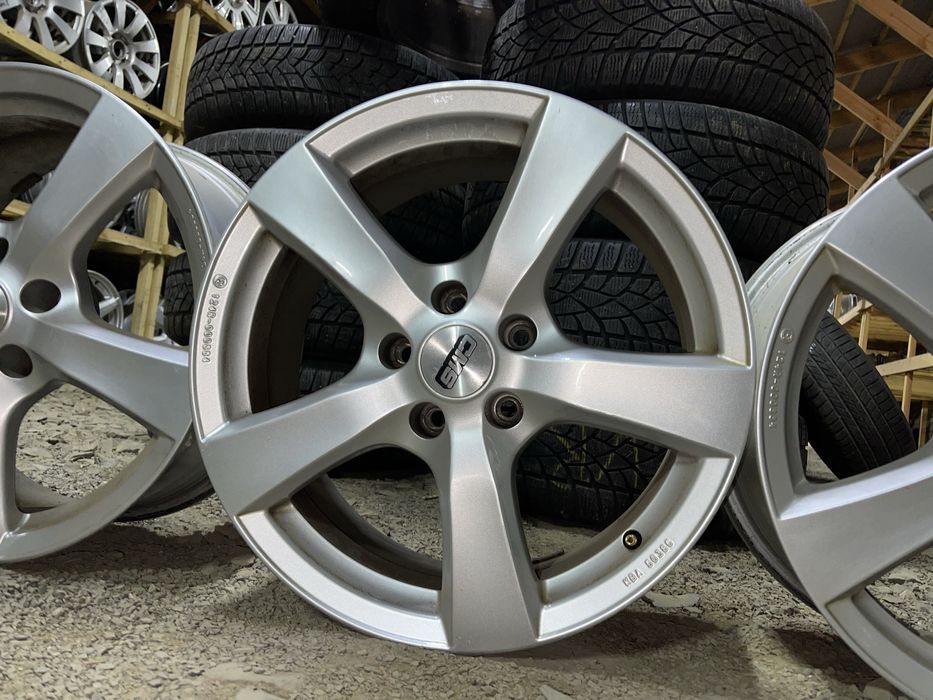 Титани німецькі CMS 5/112 R17 7.5J ET37 ідеал 4шт