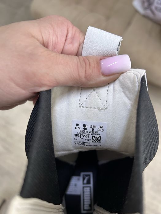 Жіночі ботінки челсі пума кожені