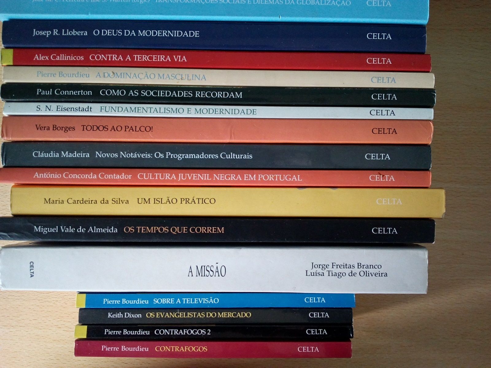 Celta Editora - livros novos (esgotados no editor)