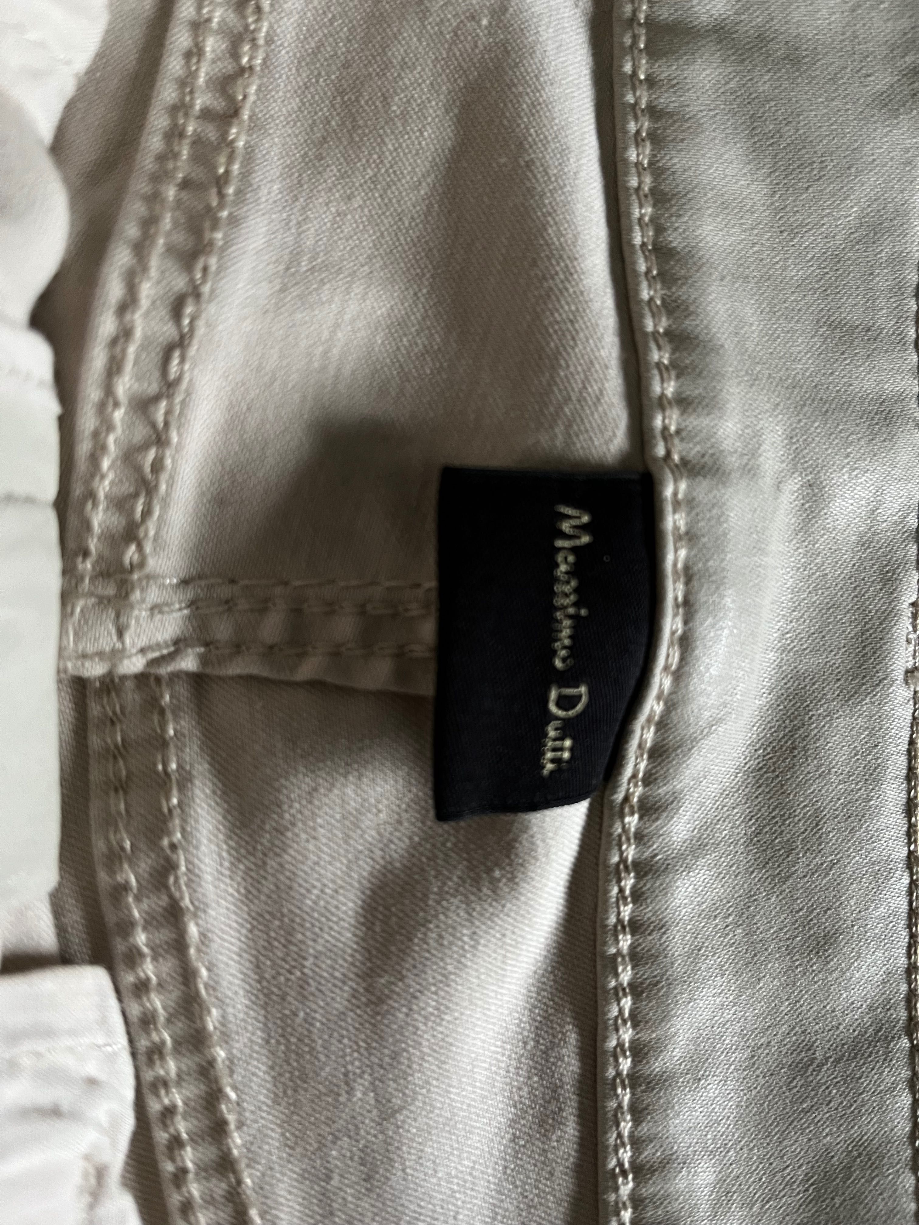 Woskowane spodnie Massimo Dutti o bardzo zgrabnym kroju, kolor ecru