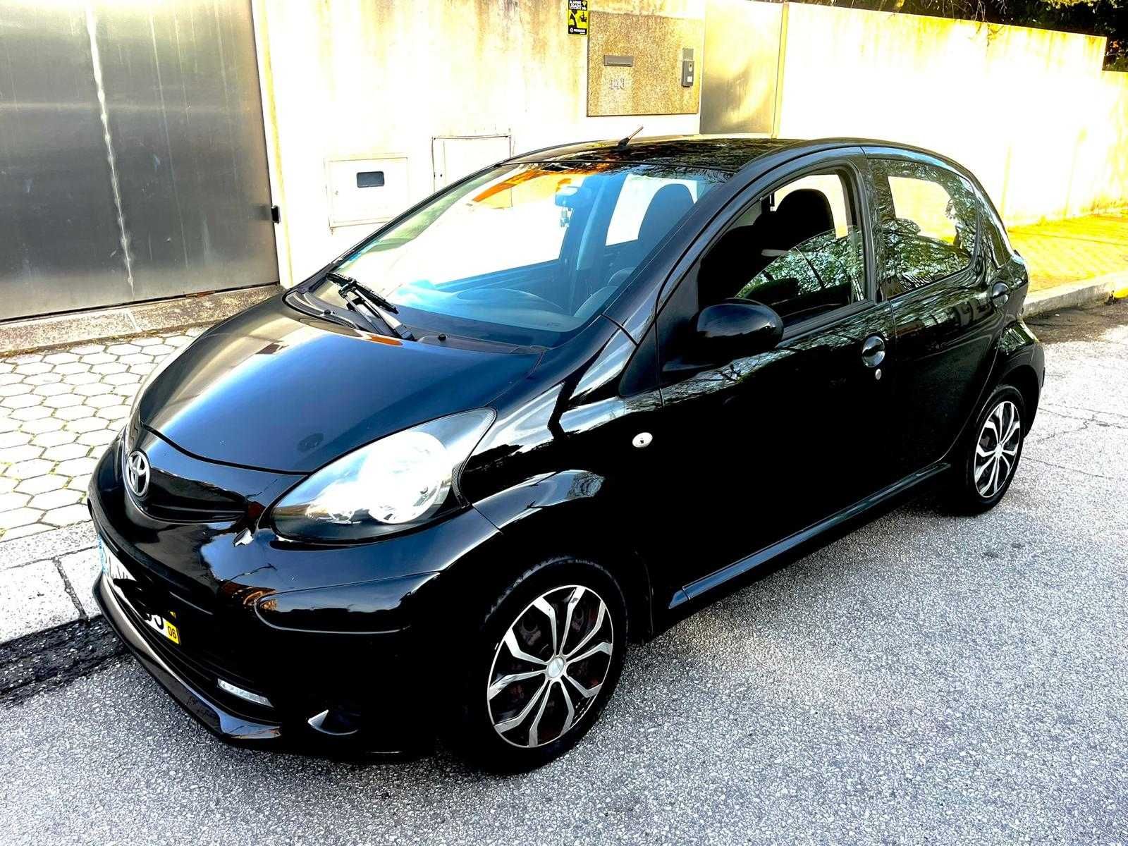 Vendo Toyota Aygo 2012