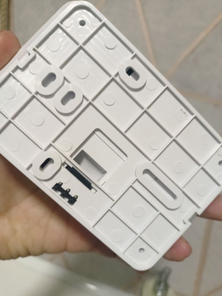 Termostat pokojowy Volt Polska