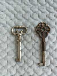 Stare ozdobne klucze