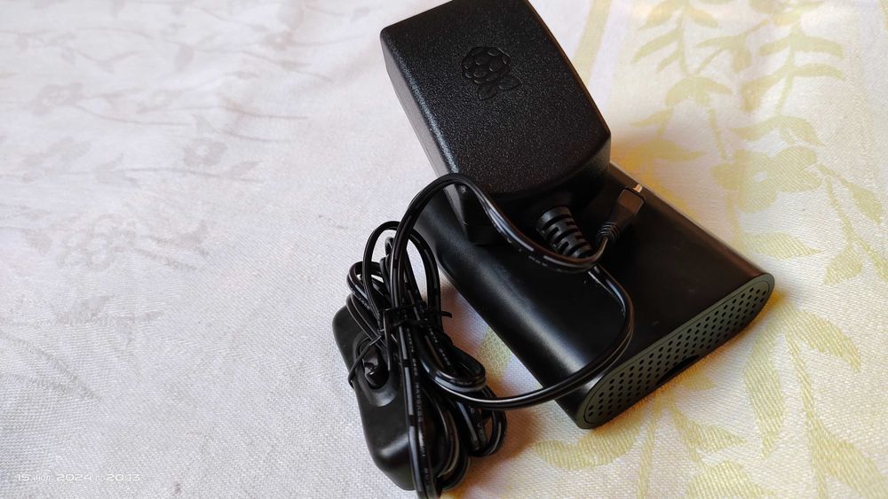 Микрокомпьютер Raspberry Pi 3 model B+ (комплект)