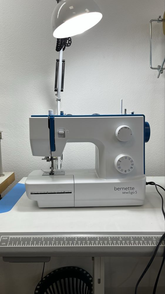 Швейна машина Bernina Bernette Sew&Go 5