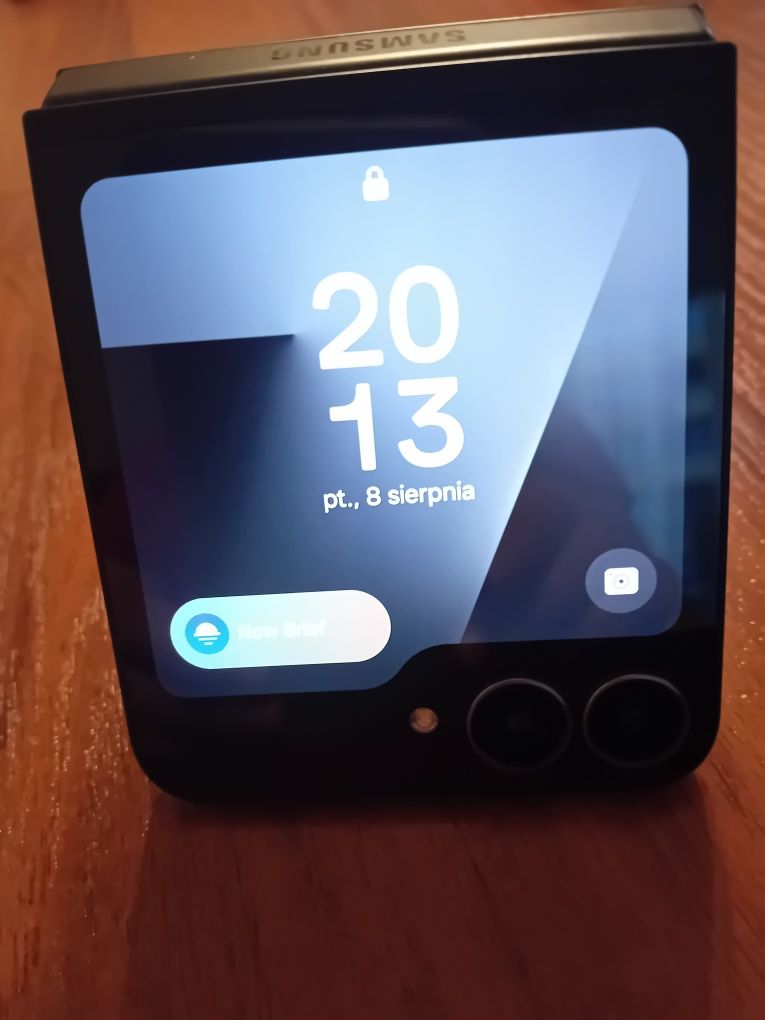 Samsung Galaxy Z Flip7 FE