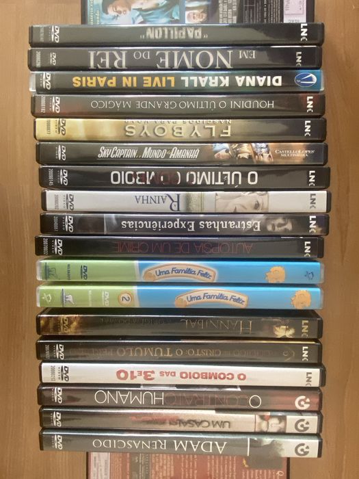 40 DVD’s variados