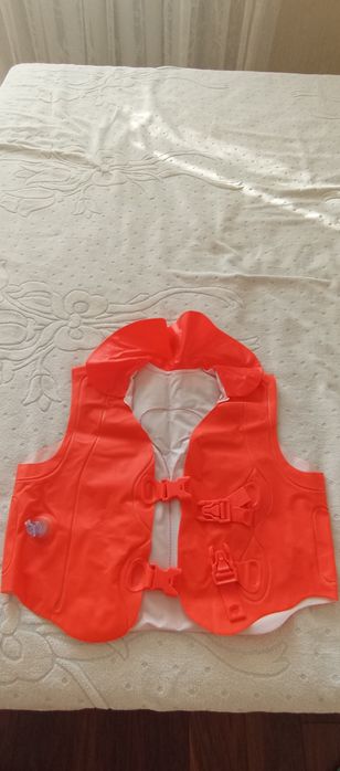 Детский надувной жилет