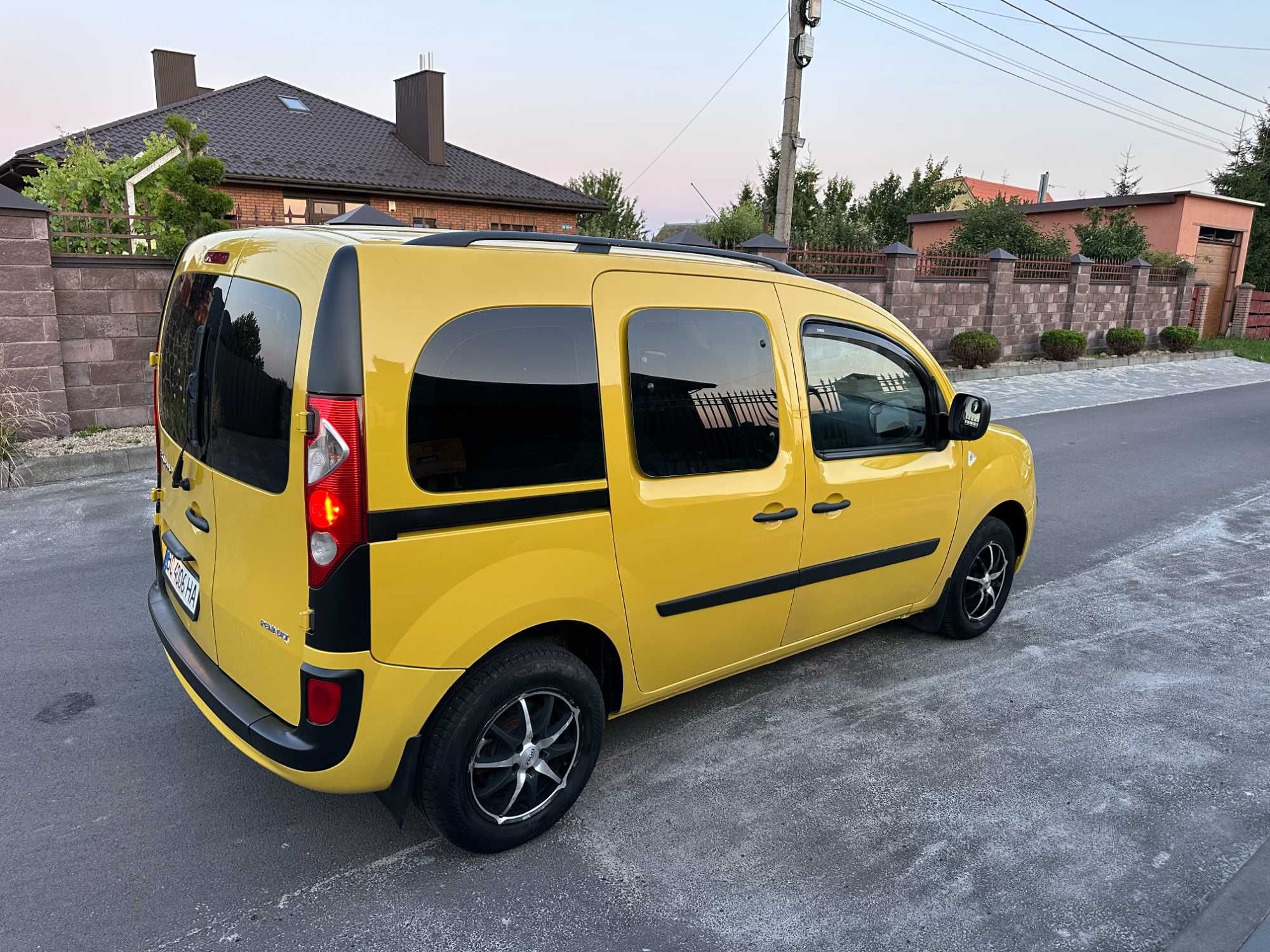 Renault Kangoo 2009 Оригінальний пасажир