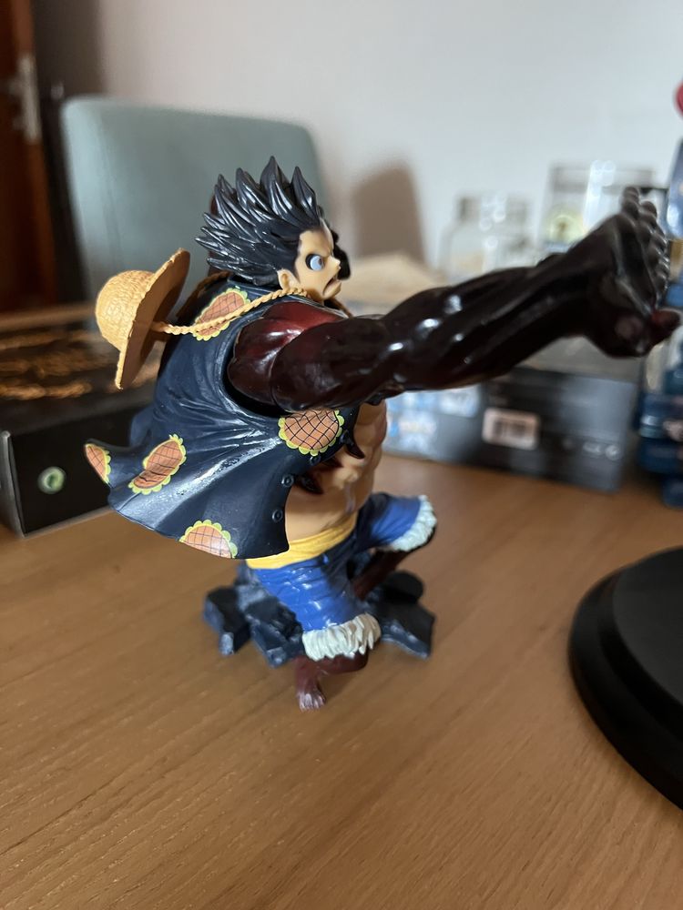One Piece - Luffy Gear 4 - figura 15 cms