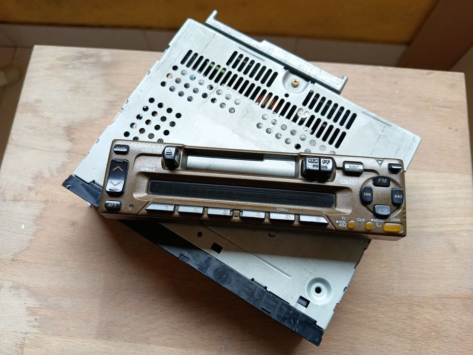 Auto Rádio Kenwood