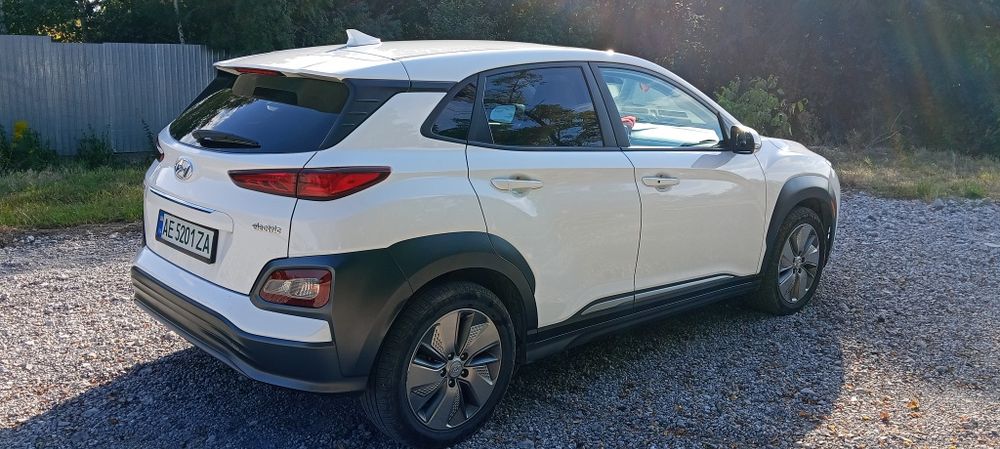 Hyundai Kona Electric 64kW