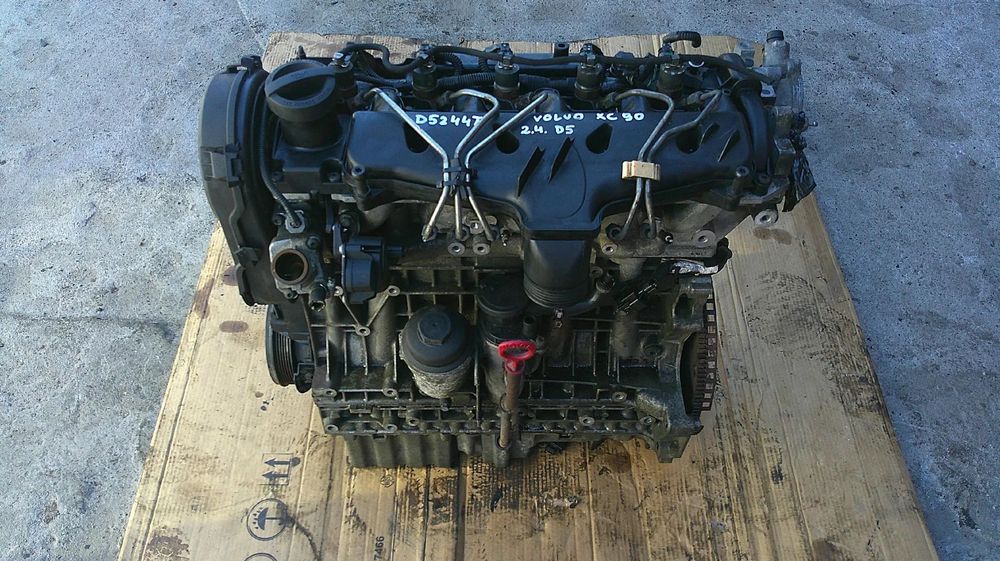VOLVO XC90 2.4 D SILNIK D5244T Z WTRYSKAMI