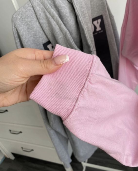 Boohoo S/36 różowa bluza z kapturem o krótkim kroju