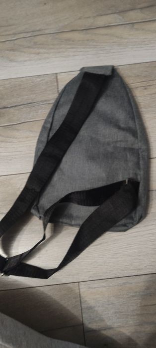 Męska torba na pierś nowa