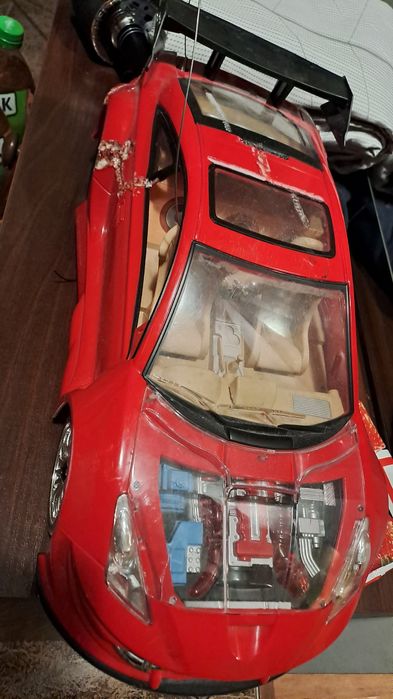 Samochód zdalnie sterowany RC