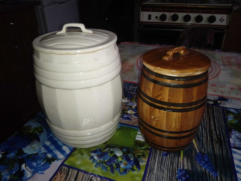 Горшки для меда большой и маленький