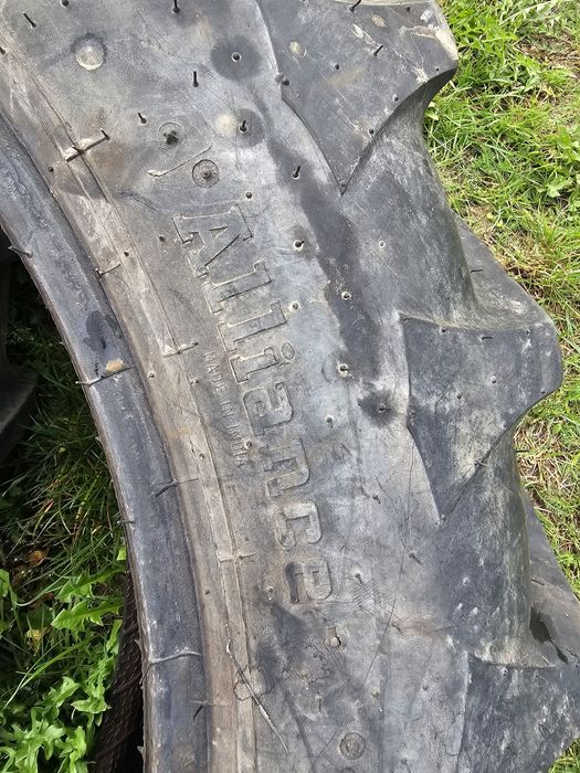 Opona ALLIANCE 13.6 R38