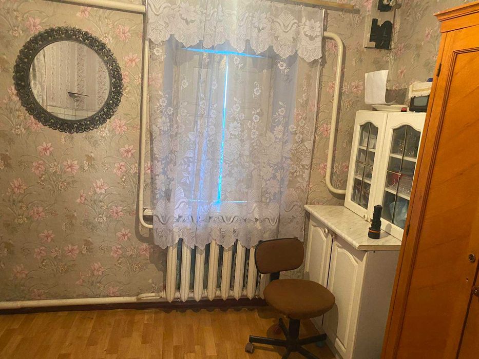 Продається будинок в центрі
