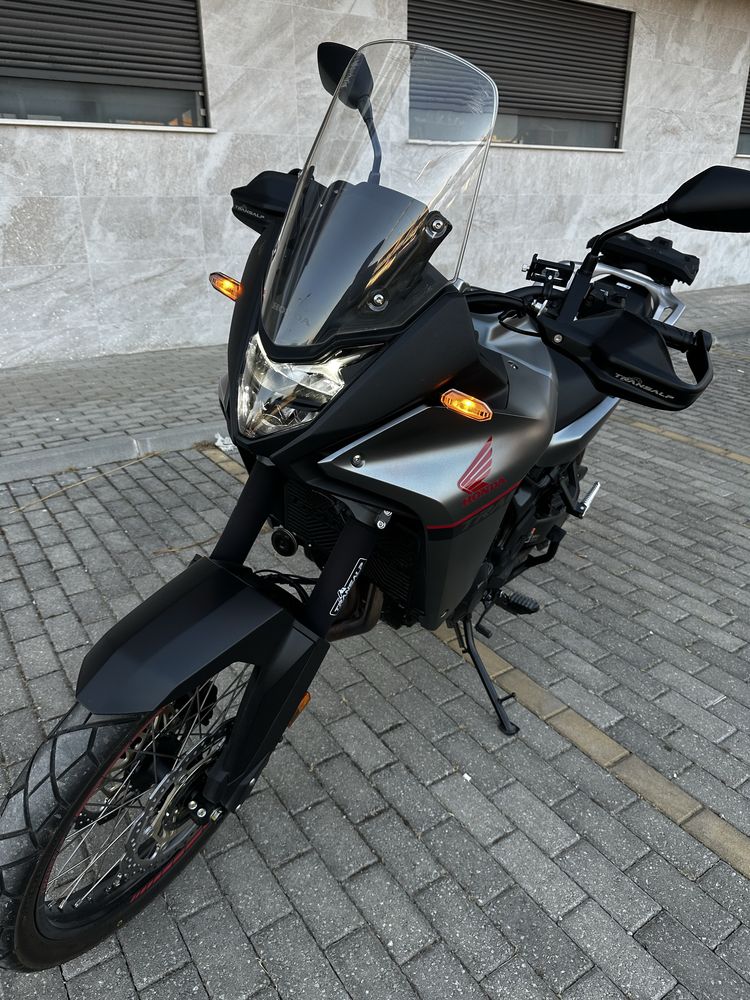 Honda transalp 750
