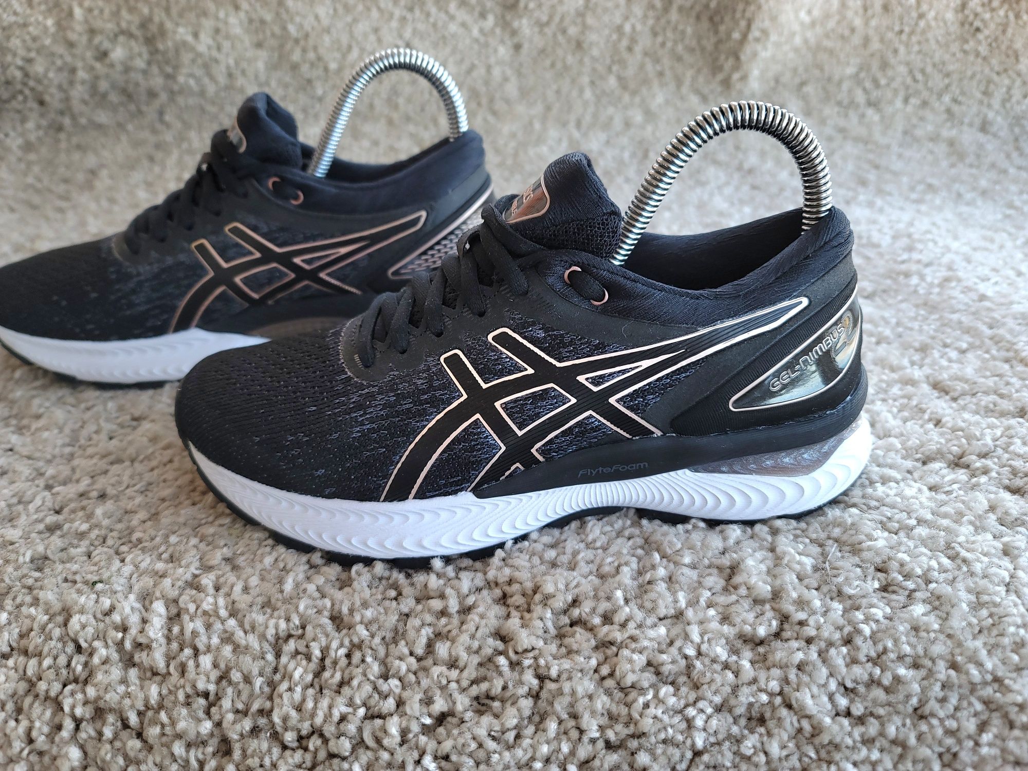 ASICS GEL-Nimbus 22 р 36-37 Оригинал! Беговые кроссовки