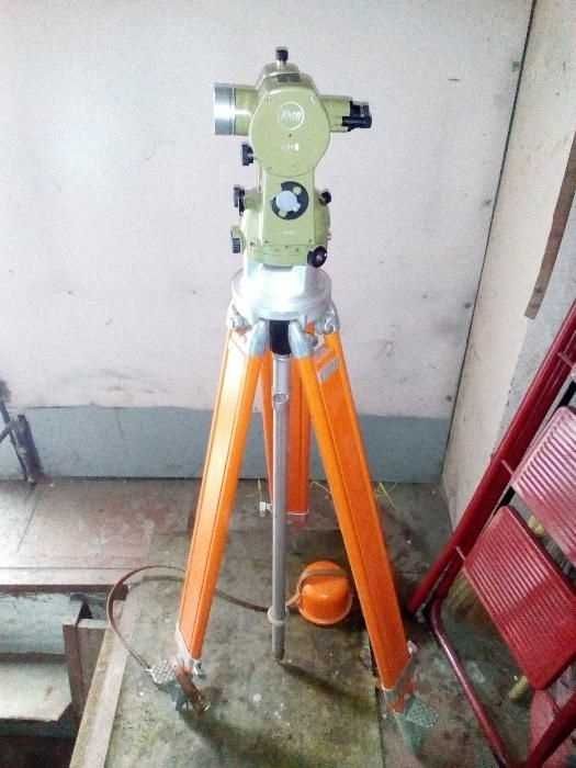 Теодолит.Нивелир.Kern K1-S Swiss theodolite