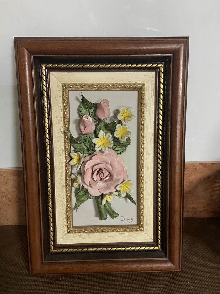 Decoração - Quadro de flores com relevo