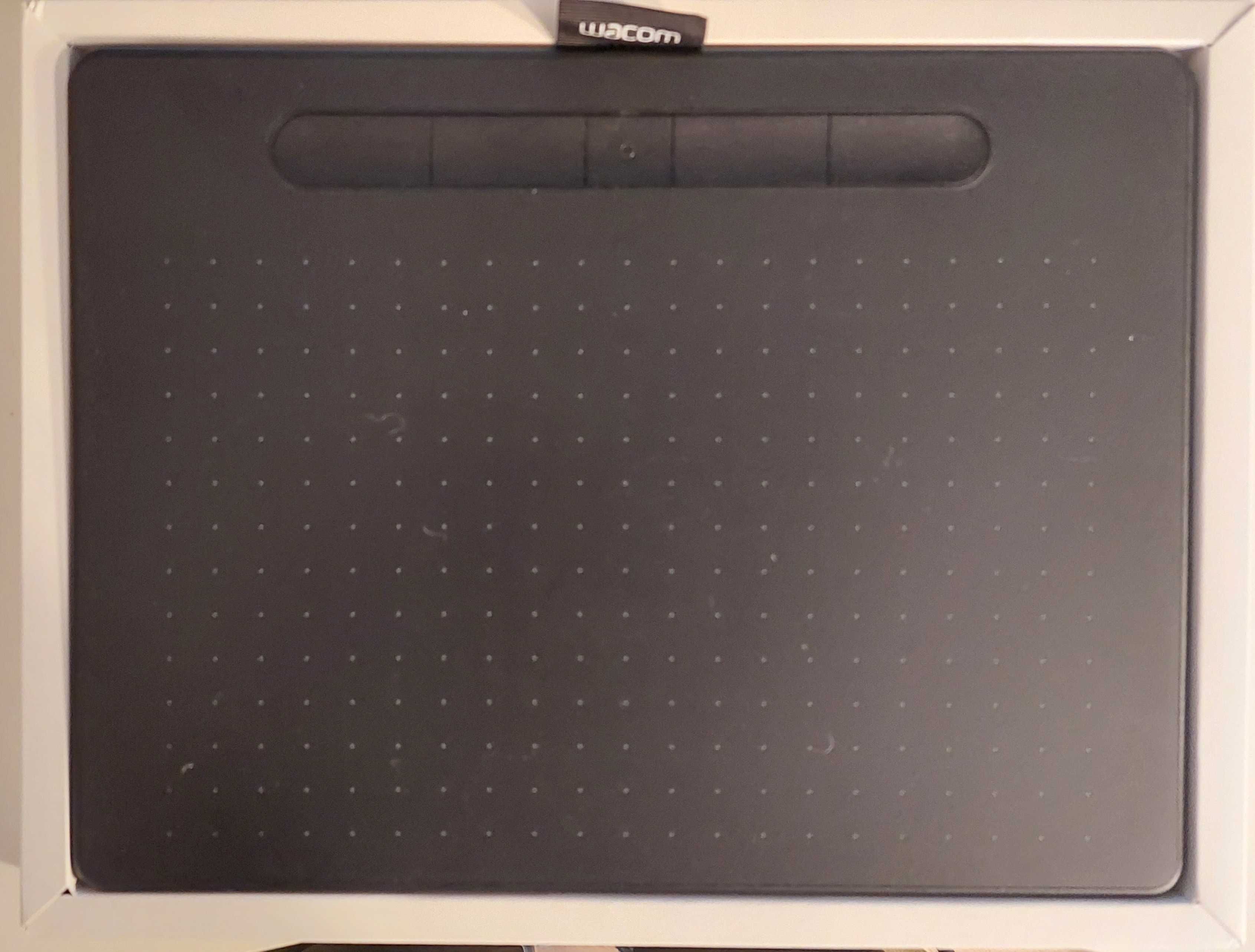 Tablet graficzny Wacom Intuos M BT (2018) - CTL-6100WLK-N