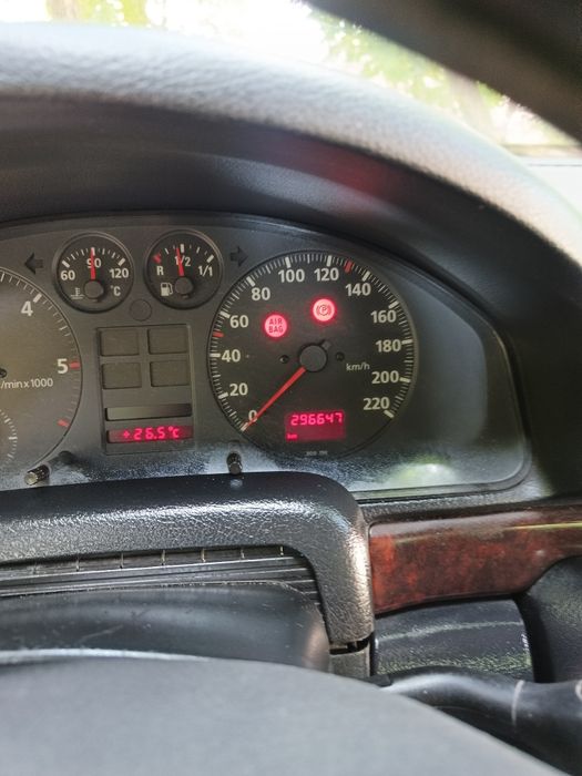 Продам Ауді а4 b5
