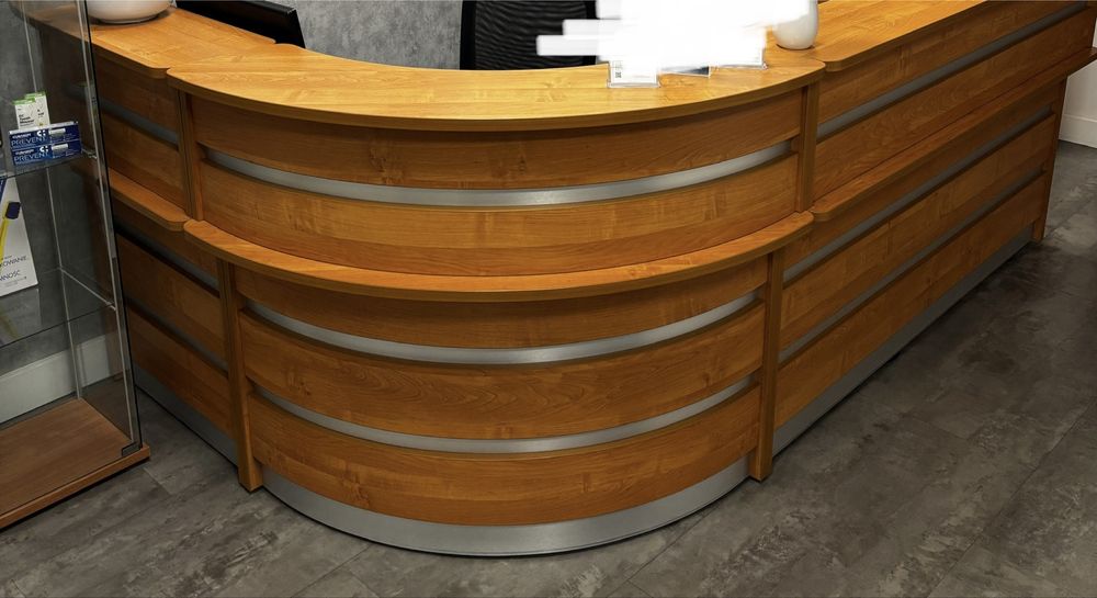 Lada recepcyjna narożna