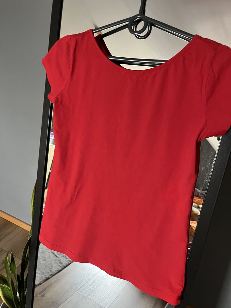 czerwona koszulka Carry rozmiar S