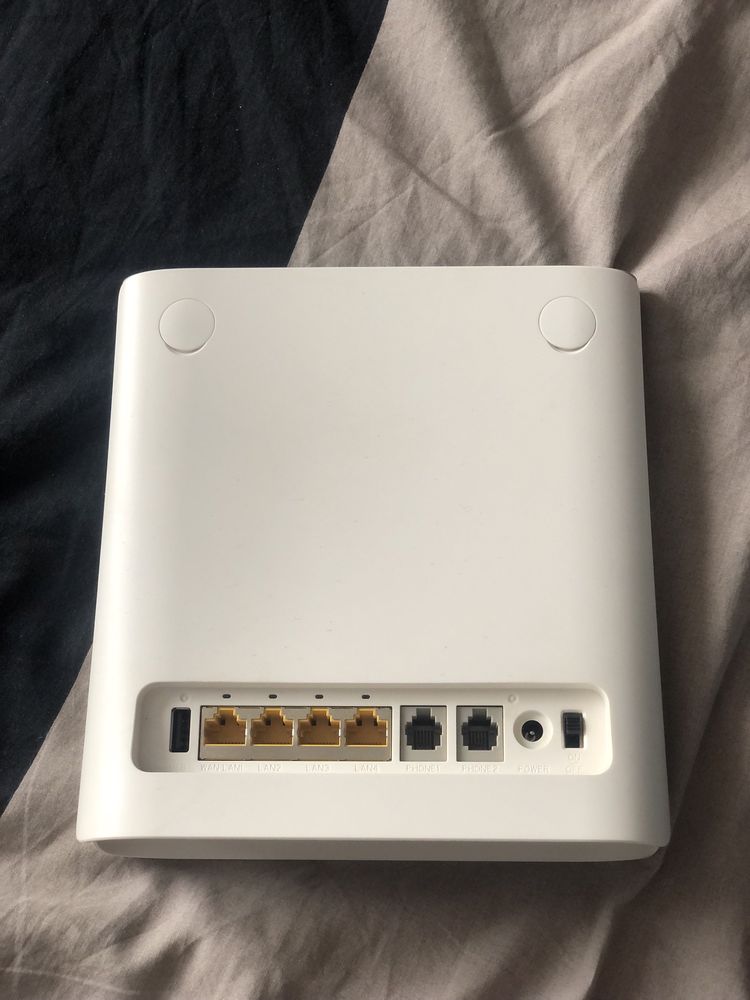 Router ZTE MF286R