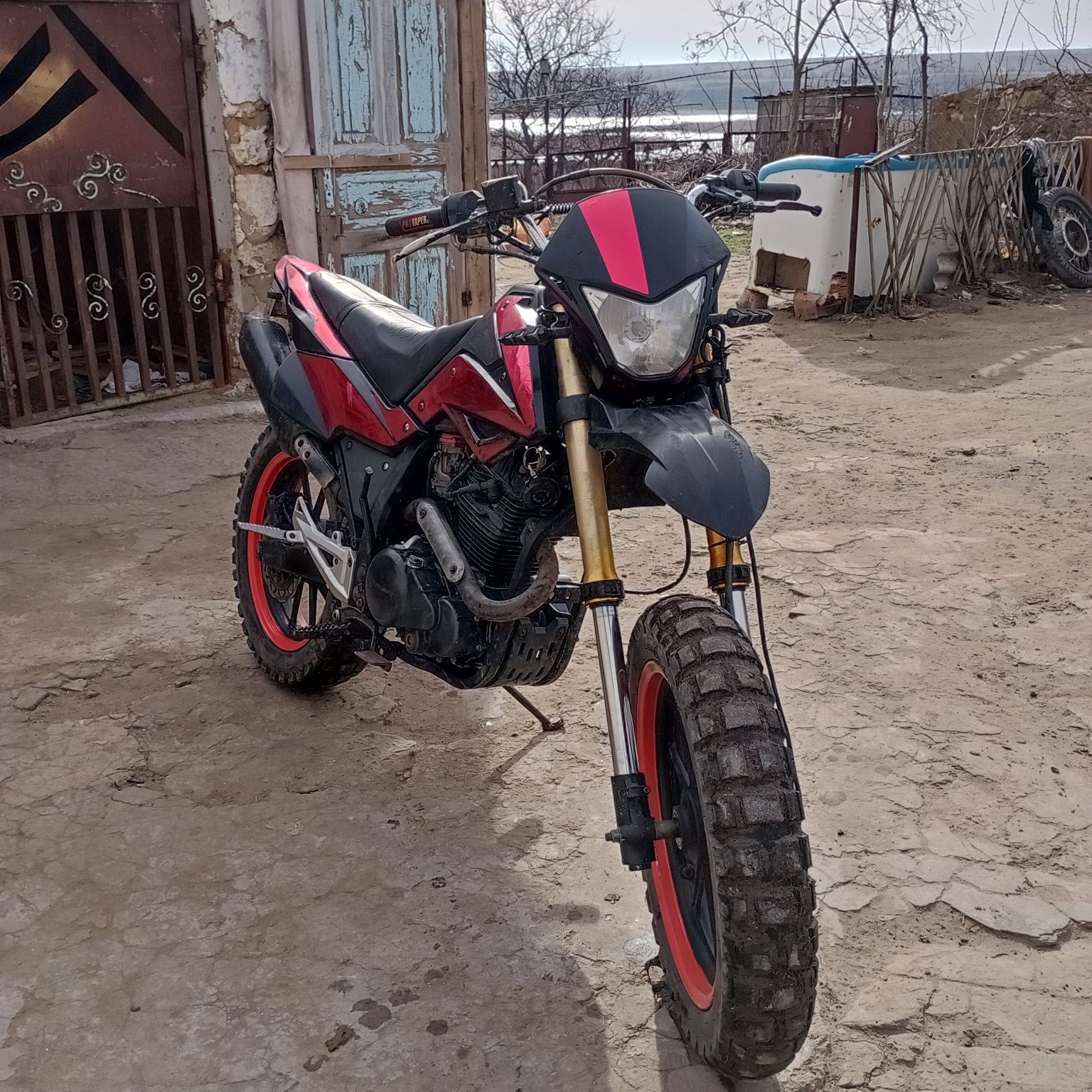 Продам мото ендуро Viper 250