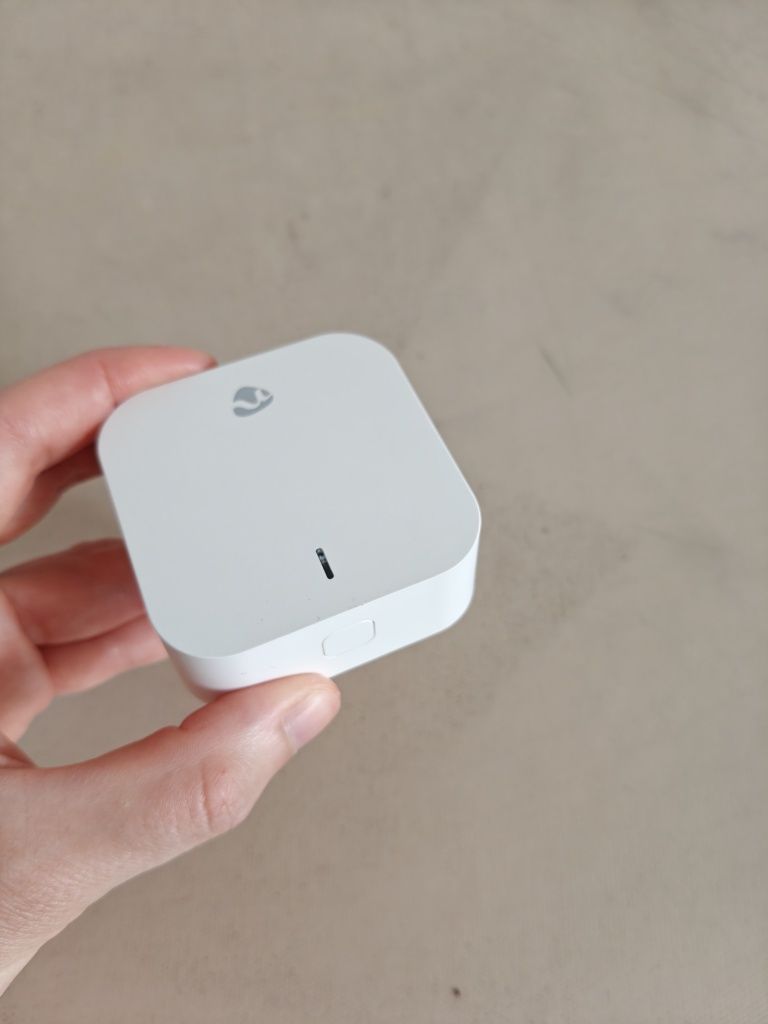 Nedis Gateway s/fios Zigbee (alimentação 230VAC)
