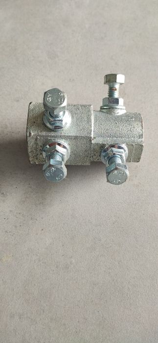 ADAPTER ŁĄCZNIK WAŁU  Sześciokątny 32 mm. adaptor