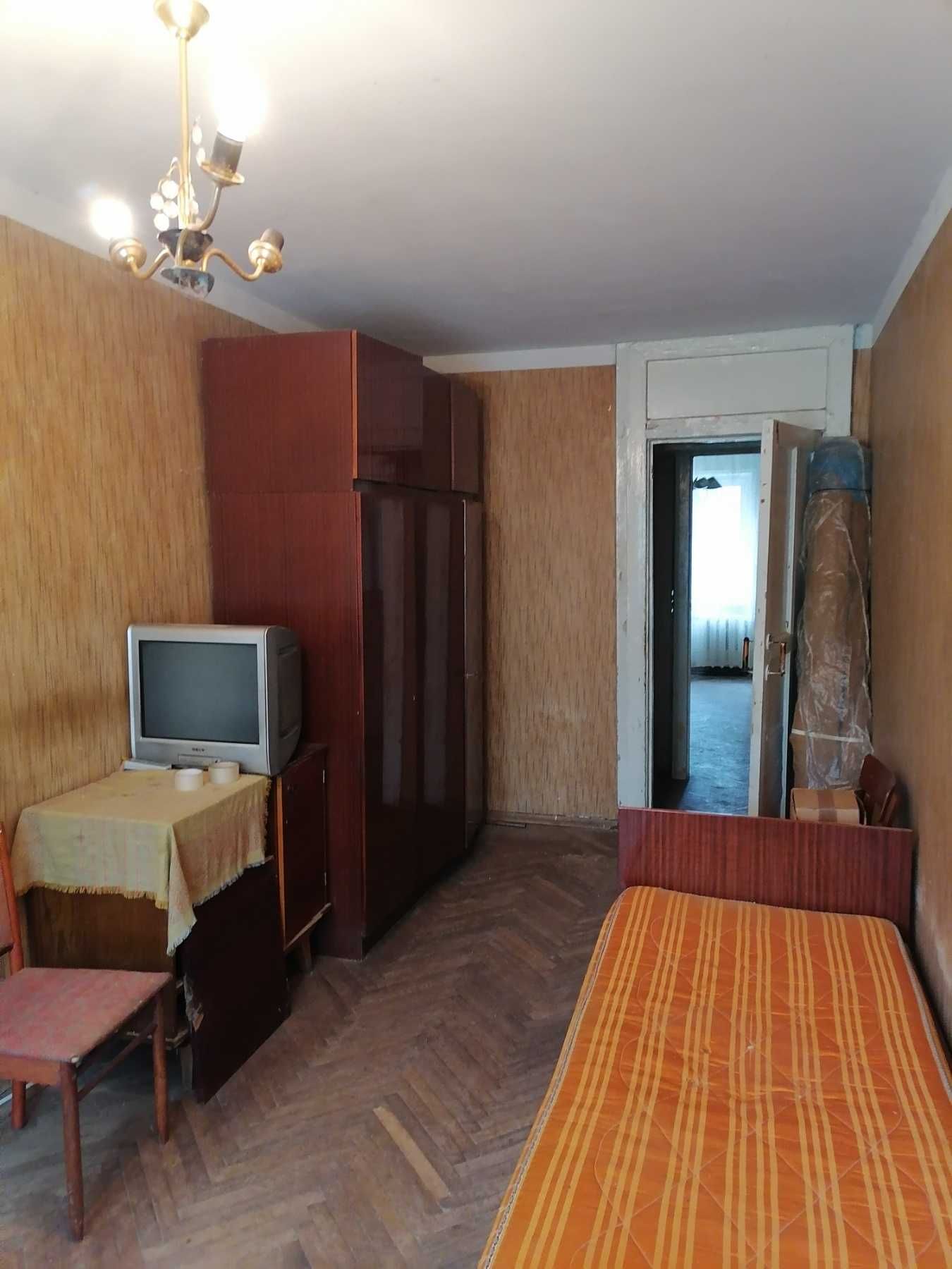 Продаж 3 кім. квартири вул. Віталія Матусевича 21