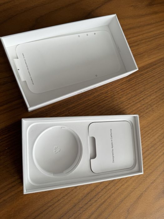 Iphone 12 pudełko