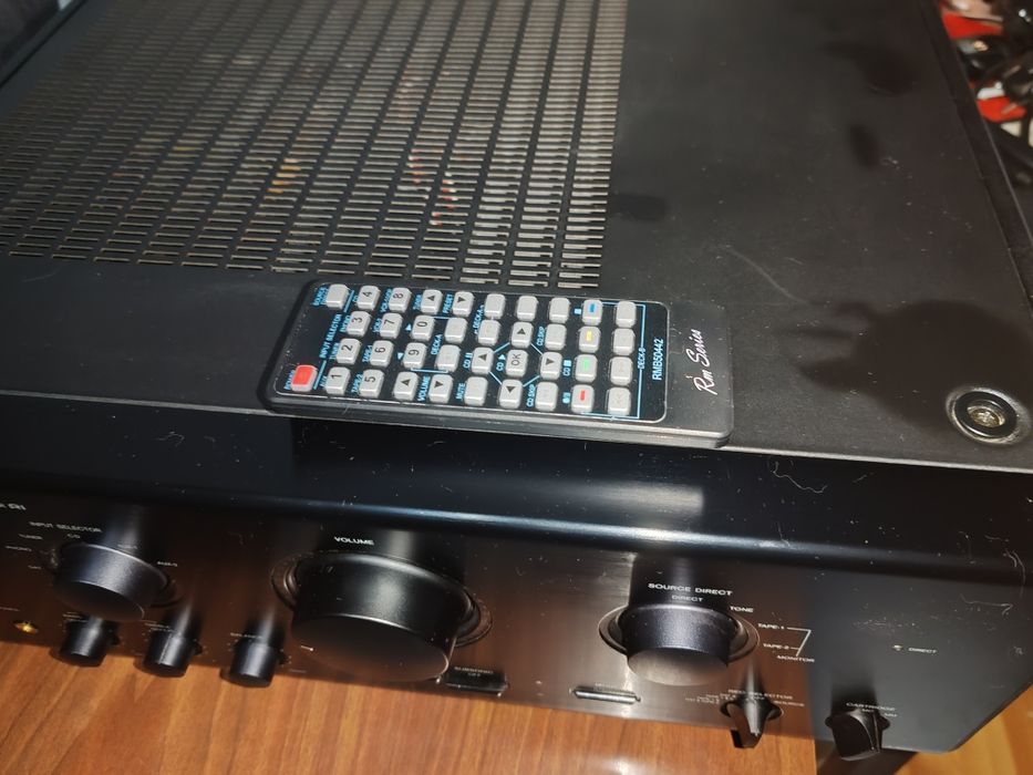 Amplificador Onkyo A-807