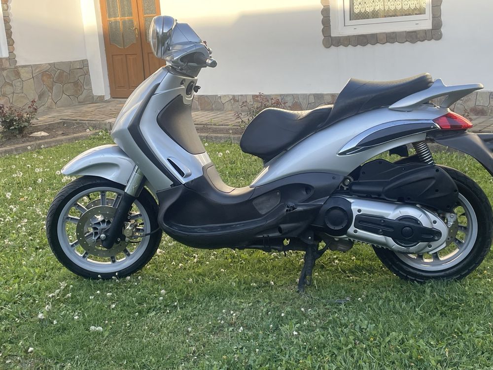 Продам скутер Piaggio Beverly 500