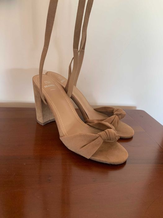 Sapatos super elegantes