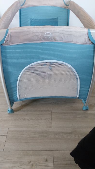 Łóżeczko turystyczne