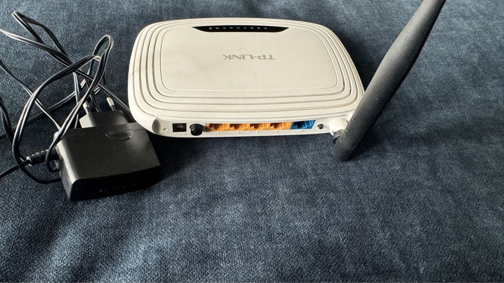 Router TP-Link TL-WR740N 802.11b, 802.11g, 802.11n (Wi-Fi 4)